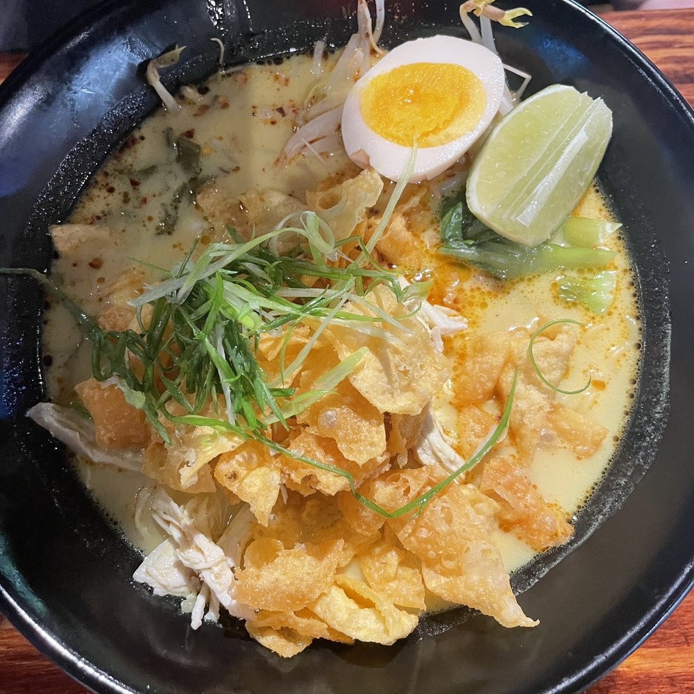 Noodle Boulevard - Chicken curry ramen - Ramen Near Me - Cary, North Carolina Noodle Boulevard - Chicken curry ramen - Ramen Near Me - Cary, North Carolina