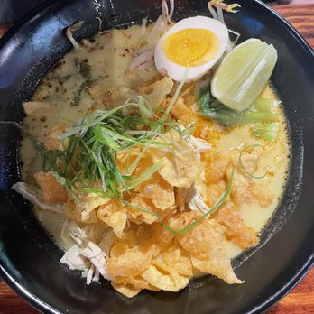 Noodle Boulevard - Chicken curry ramen - Ramen Near Me - Cary, North Carolina Noodle Boulevard - Chicken curry ramen - Ramen Near Me - Cary, North Carolina