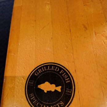 California Fish Grill - Seafood Near Me - Pasadena, California