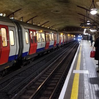 Transport for London - Train Coming - Public Transportation Near Me