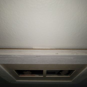 Hause Cleaning Lopez - Top of picture frame in bedroom - Home Cleaning Near Me Hause Cleaning Lopez - Top of picture frame in bedroom - Home Cleaning Near Me