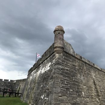 Old Town Trolley Tours St Augustine - Stop 16, Castillo de San Marcos. - Historical Tours Near Me - St. Augustine, Florida