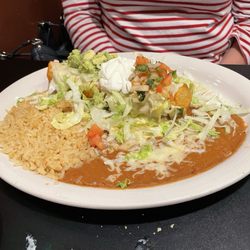 Los Reyes Mexican Restaurant - Burrito Especial