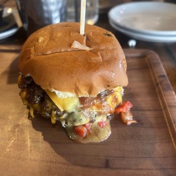 Finney's Crafthouse - Redlands - Double cheeseburger - New American Near Me - Redlands, California