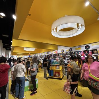 The Lego Store - Toy Stores Near Me - Concord, North Carolina