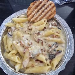 Sylmar's Fix - Penne Alfredo Pasta
