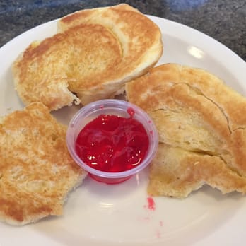 Liliha Bakery - The amazing butter rolls - Bakeries Near Me - Honolulu, Hawaii Liliha Bakery - The amazing butter rolls - Bakeries Near Me - Honolulu, Hawaii