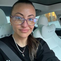 Holistia Health - Dr. Ioana Hall - Board Certified Doctor in Psychiatric Nursing "mental health is to fight for justice, for dignity, for the right to exist".