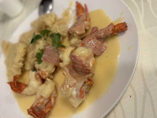 Sing Kee Seafood Restaurant by null