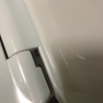 La Quinta by Wyndham Logan - Disgusting uncleaned toilet - Hotels Near Me - Logan, Utah La Quinta by Wyndham Logan - Disgusting uncleaned toilet - Hotels Near Me - Logan, Utah
