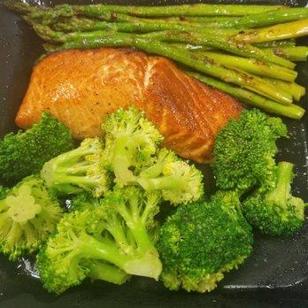 Hickory Tavern - Oregon Cedar Salmon - American Near Me - Charlotte, North Carolina Hickory Tavern - Oregon Cedar Salmon - American Near Me - Charlotte, North Carolina
