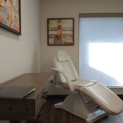 A&H FAMILY CLINIC