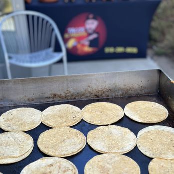 El Pariente Catering - Caterers Near Me El Pariente Catering - Caterers Near Me