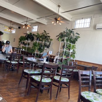 Lost Parrot Cafe - Breakfast & Brunch Near Me - South Pasadena, California