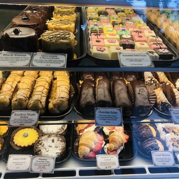Primrose Bakery - The display - Bakeries Near Me - Pleasanton, California Primrose Bakery - The display - Bakeries Near Me - Pleasanton, California
