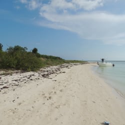 Boca Grande Key - 24.5346° N, 82.0051° W
