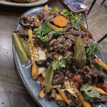 La Bodega Brewing - Carne asada fries - Breweries Near Me - Whittier, California La Bodega Brewing - Carne asada fries - Breweries Near Me - Whittier, California