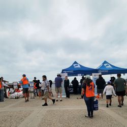 Surfer's Point - Surfrider VC Monthly beach cleanup check in close to Crowne, on the Promenade