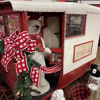 Decorator's Warehouse - Store - Christmas Trees Near Me - Arlington, Texas