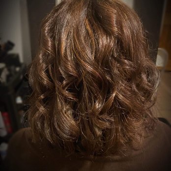 Dramatics NYC - Another view of my awesome haircut by Sassy - Hair Salons Near Me - New York, New York Dramatics NYC - Another view of my awesome haircut by Sassy - Hair Salons Near Me - New York, New York