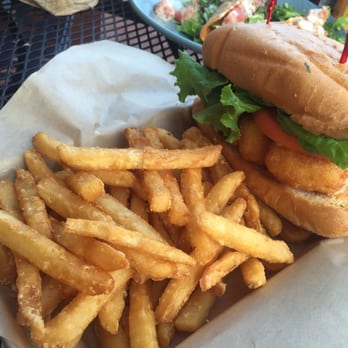 Fish District - Shrimp Po boy - Seafood Near Me - Carlsbad, California