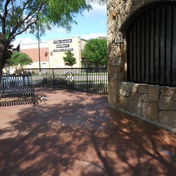 Rayzor Ranch Marketplace - They have a seating area by a fireplace near the Freebirds - Shopping Centers Near Me - Denton, Texas Rayzor Ranch Marketplace - They have a seating area by a fireplace near the Freebirds - Shopping Centers Near Me - Denton, Texas
