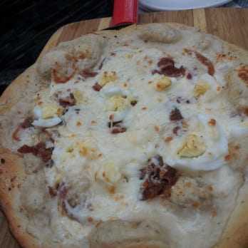 Violino Ristorante - Carbonara pizza - Italian Near Me - Edmonton, Alberta