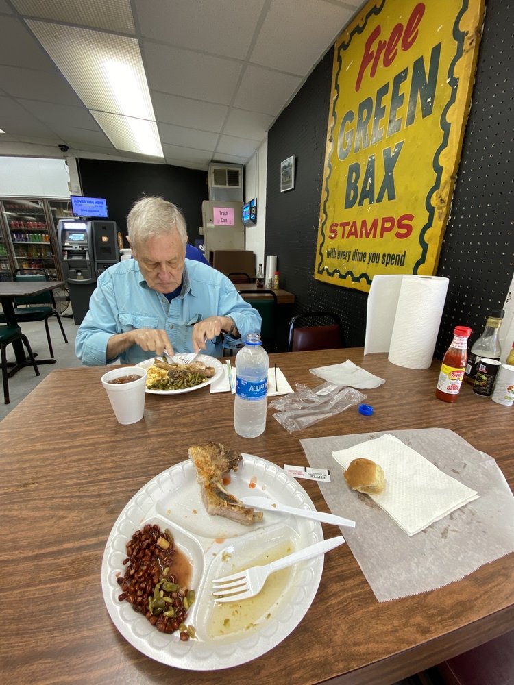 DAVE’S GRILL & GROCERY Updated October 2024 3286 Wagener Rd, Aiken