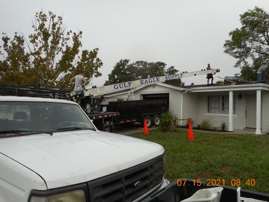 Dimonda Roofing Logo