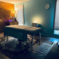 AyurBalance - Therapy room