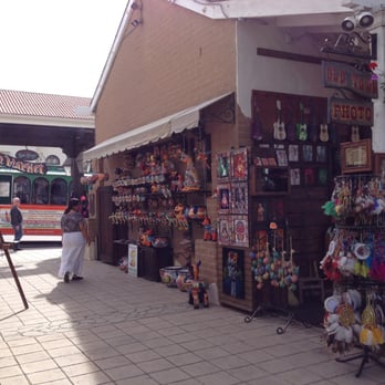 Old Town Market - Mexican art - Souvenir Shops Near Me - San Diego, California Old Town Market - Mexican art - Souvenir Shops Near Me - San Diego, California