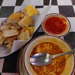 Complementary Marana w/bread & a bowl of Pasta Fagioli soup