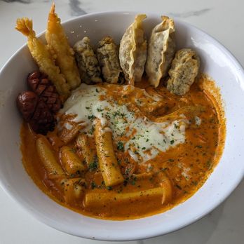 Bunsik - Rosè tteokbokki - Korean Near Me - Bellevue, Washington