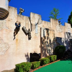 Pirate's Cove Adventure Golf