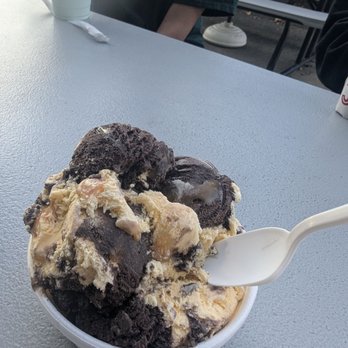 Latrobe Cone Zone - Ice Cream & Frozen Yogurt Near Me - Latrobe, Pennsylvania