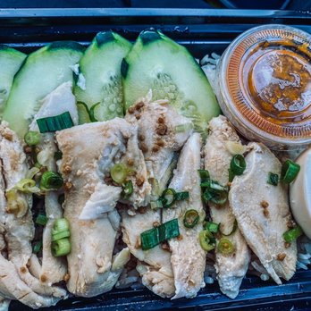 Roll Play - Singaporean Chicken Rice Bowl ( White meat) - Cafes Near Me - Madison, Wisconsin