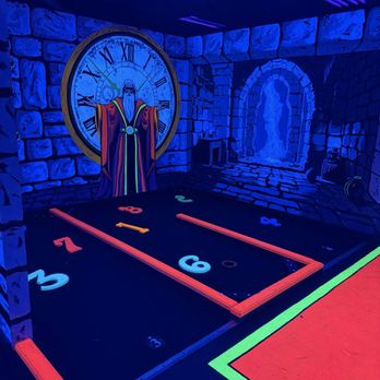 Partees Minigolf - Hole 3 and 4 - Mini Golf Near Me - Chesapeake, Virginia