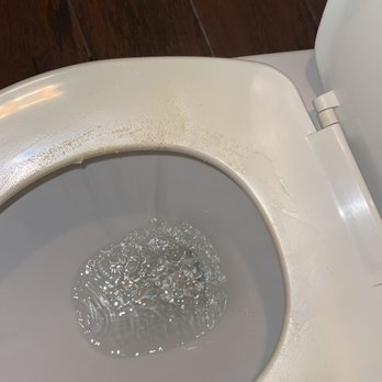 Quality Inn & Suites - Nasty torn up toilet - Hotels Near Me - Willow Park, Texas Quality Inn & Suites - Nasty torn up toilet - Hotels Near Me - Willow Park, Texas