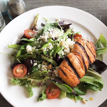 Sbicca Del Mar - King salmon salad - Wine Bars Near Me - Del Mar, California