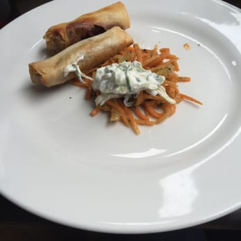Union Tavern - Lamb spring rolls - Pubs Near Me - London, XGL Union Tavern - Lamb spring rolls - Pubs Near Me - London, XGL