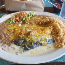 Fiesta's New Mexican Cafe & Cantina - Tom Apple Special