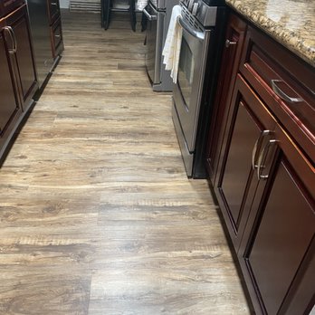 Friendly Flooring - Flooring Near Me - San Marcos, California Friendly Flooring - Flooring Near Me - San Marcos, California