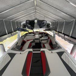 East Gull Lake Boat Detailing