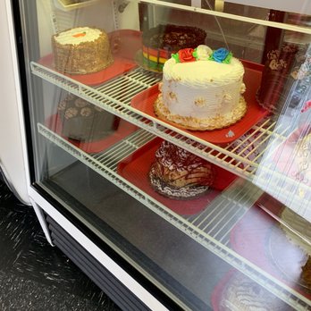 La Cheesecake - Bakeries Near Me - College Point, New York
