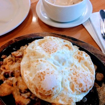 Griddlecakes - A Hobo Skillet with a biscuit and gravy on the side. - Breakfast & Brunch Near Me - Las Vegas, Nevada Griddlecakes - A Hobo Skillet with a biscuit and gravy on the side. - Breakfast & Brunch Near Me - Las Vegas, Nevada