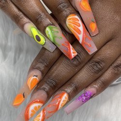 Violet Nails Salon & Spa