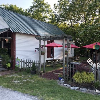 Big Creek Winery Tasting Room - Such a cute location! - Wine Tasting Room Near Me - Wartrace , Tennessee