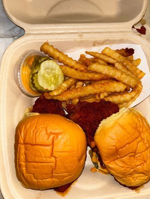 Dave's Hot Chicken by null