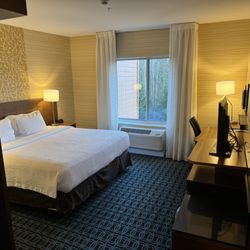Fairfield Inn & Suites Eugene East/Springfield in Eugene gift card