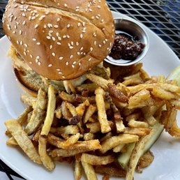 Jam bacon burger! Jam bacon burger!
